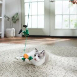 Frisco St. Patrick's Leprechaun Teaser Wand Cat Toy With Catnip -Meowverse Store 303104 PT3. AC SS1800 V1641230319