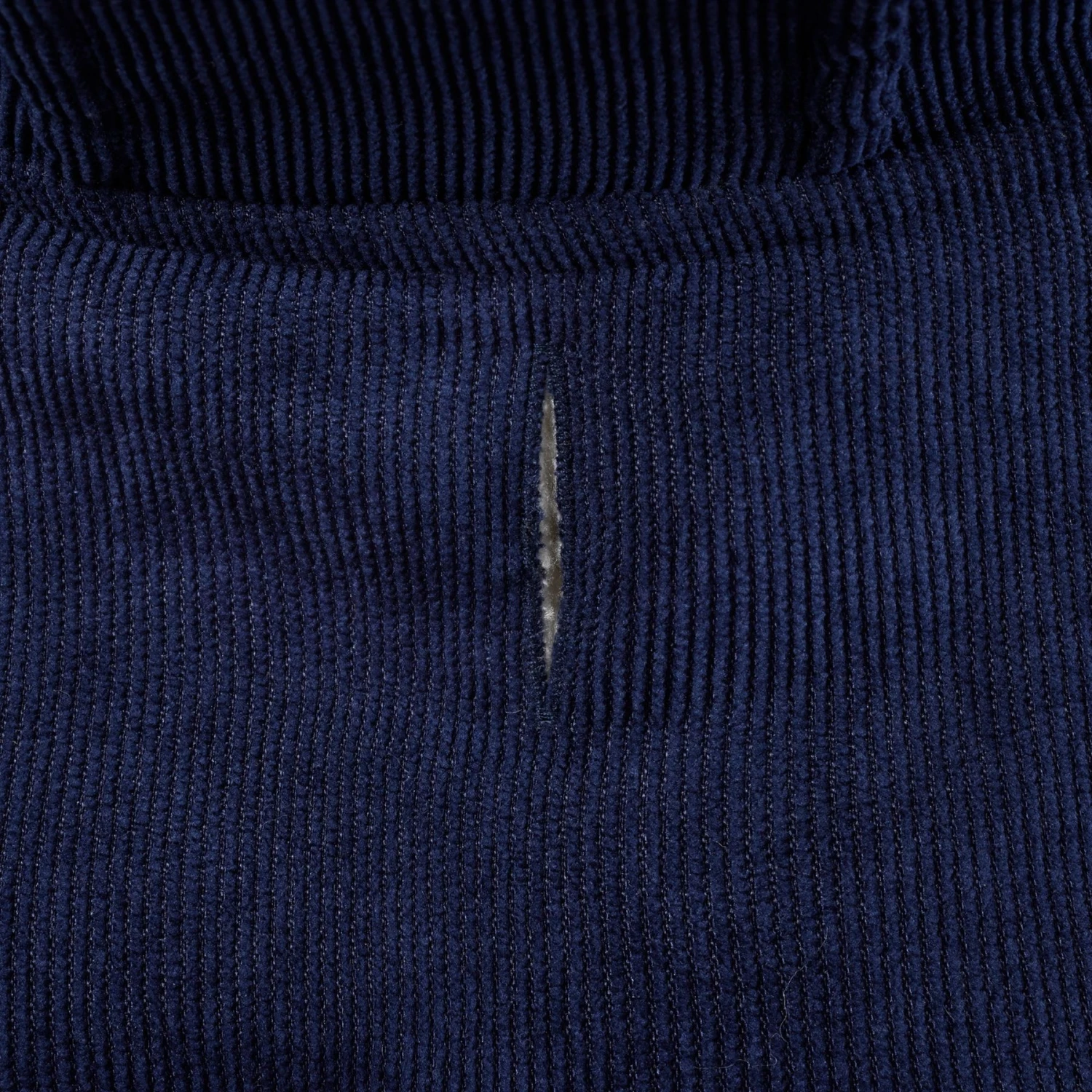 Frisco Mid-Heavyweight Plaid Fleece Lined Dog & Cat Coat 5 Frisco Mid-Heavyweight Plaid Fleece Lined Dog & Cat Coat - Image 5